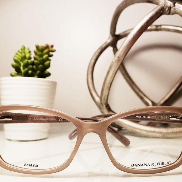 Banana Republic Accessories - Banana Republic Women's Optical Frame.